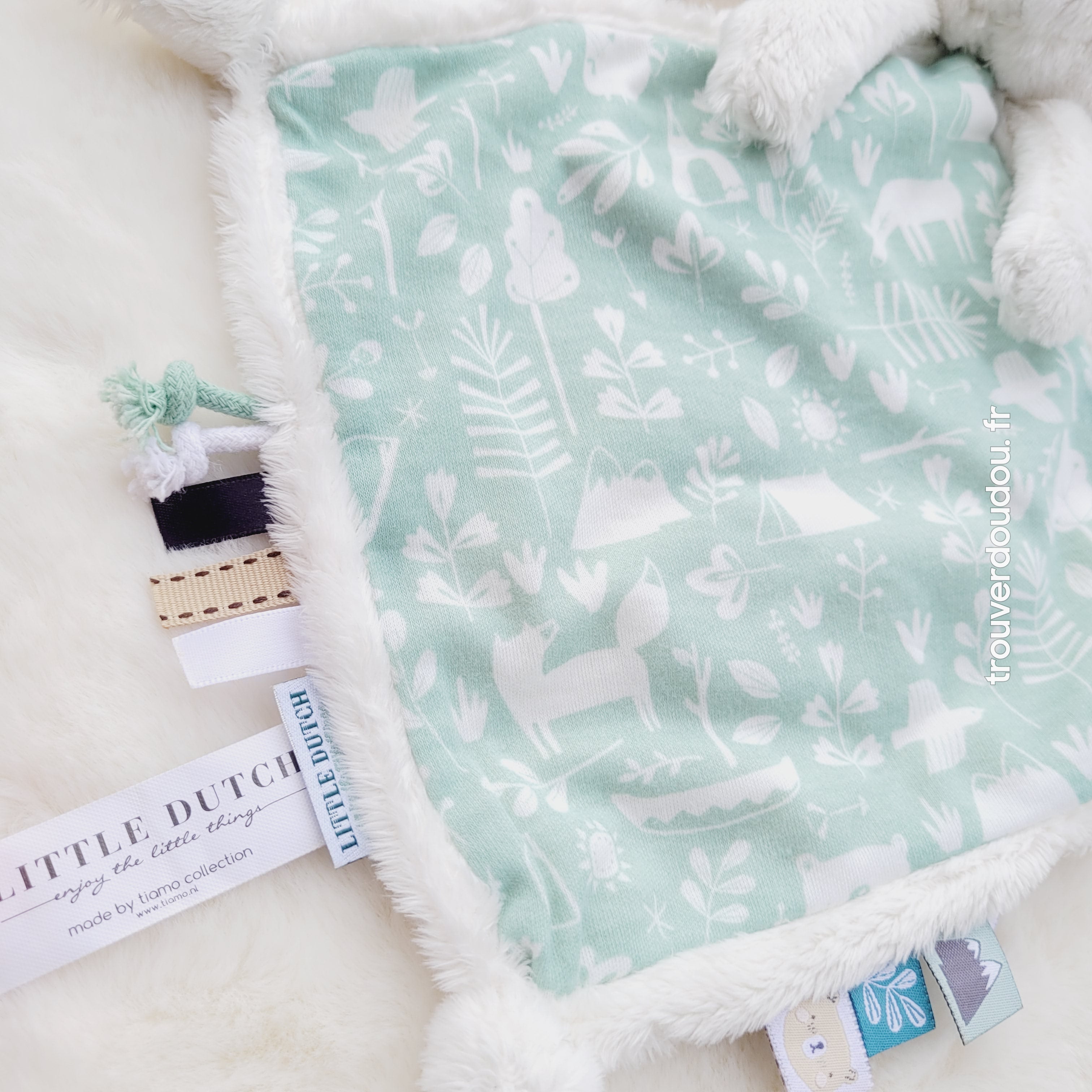 Doudou plat Lapin blanc et vert menthe Little Dutch - Neuf avec étiquette