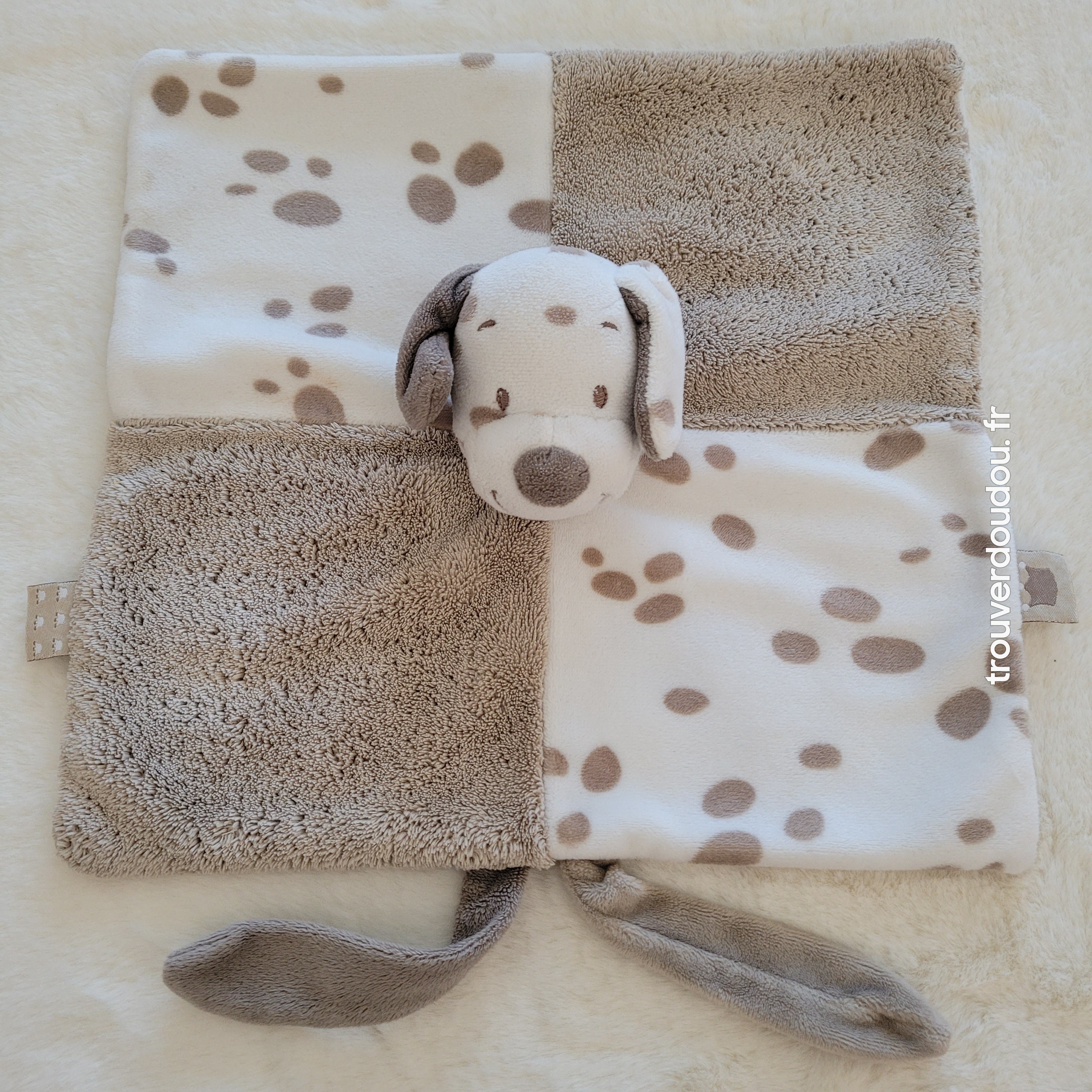 Doudou Plat Chien "Max" Marron et Blanc à Pois - Nattou - Collection Max & Noa - Très Bon État