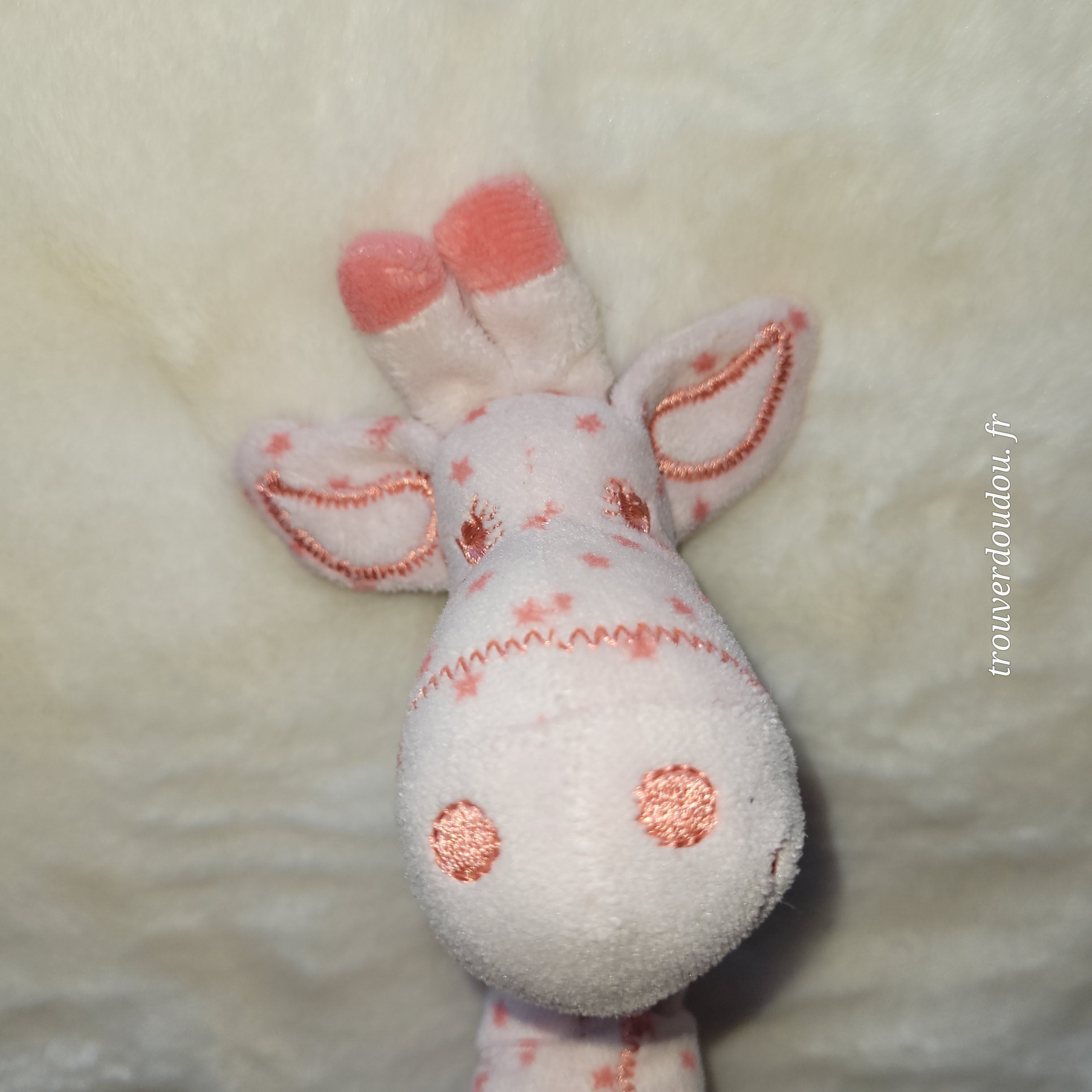 Doudou Peluche Girafe Rose à Étoiles - Tape à l'Œil (TAO) - Hochet Intégré - Occasion