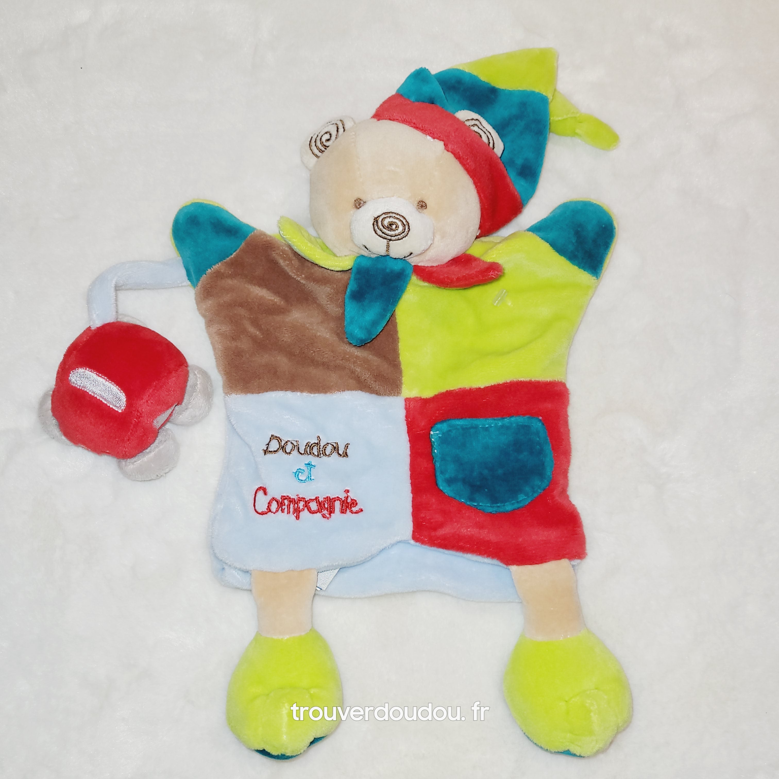 Doudou Marionnette Ours Multicolore avec Petite Voiture en Relief - Doudou et Compagnie (DC1609) - Neuf sans étiquette