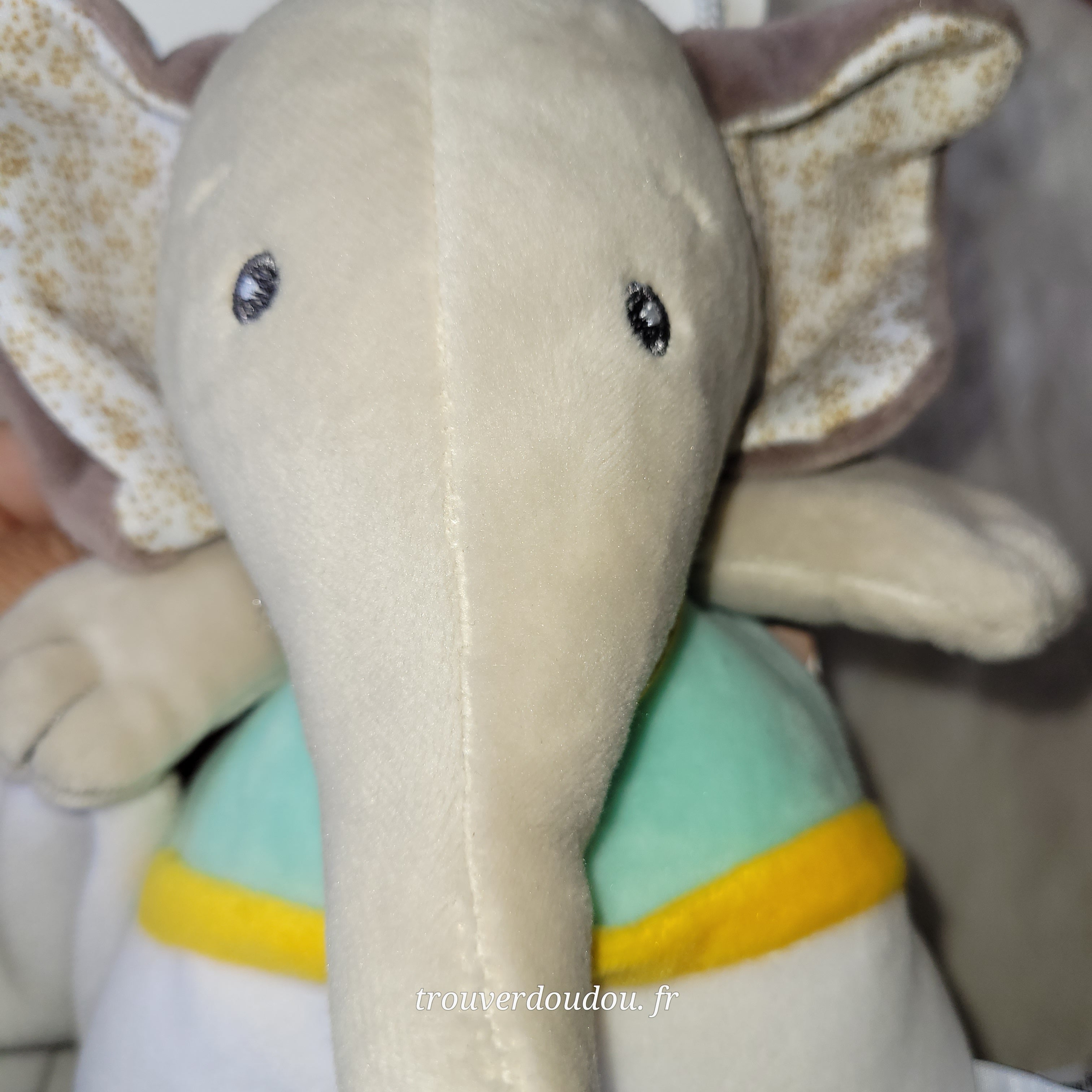 Doudou Neuf Pantin Éléphant "Cacahouète" - Baby Nat' (BN0624)
